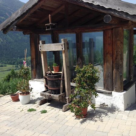 Panoramahof Holly Hotell Obervellach Rum bild